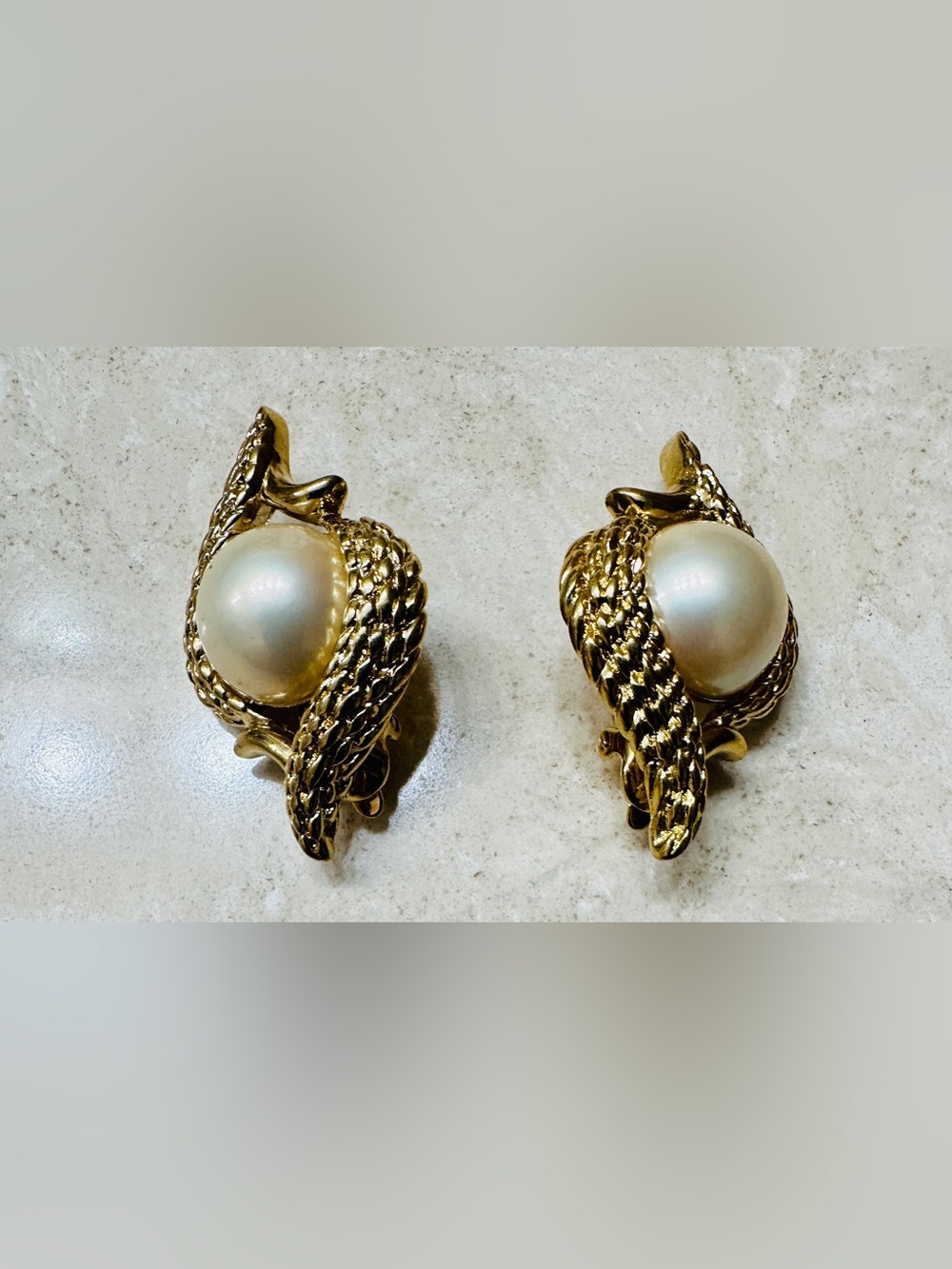 Trifari Earrings Vintage Clip On Faux Pearl Crown Gold Tone 50’s To 60’s Design